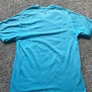 Lululemon metal vent tech shirt